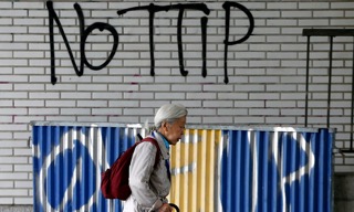Anti-TTIP graffiti in Brussels, Belgium. Photo credits: Francois Lenoir/Reuters