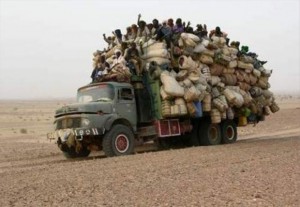 A truck overloaded with migrants and their belongings, a typical view in Agadez’s crossings  Photo credits: aniamey.com